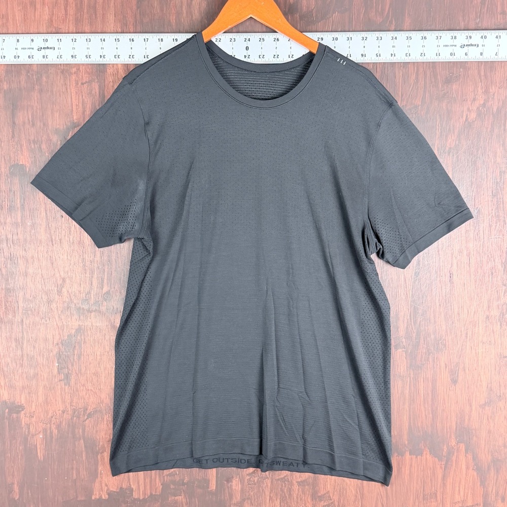 Lululemon Metal Vent Tech Short Sleeve Shirt Black Men's XL Activewear